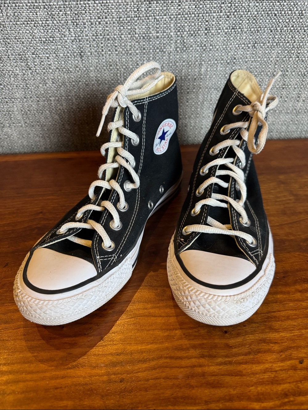 Converse Black & White High-Top Canvas Sneaker Men’s Size 4/ Women’s Size 6